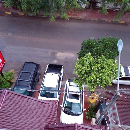 Kro Nhep Guesthouse Kampot Exterior photo